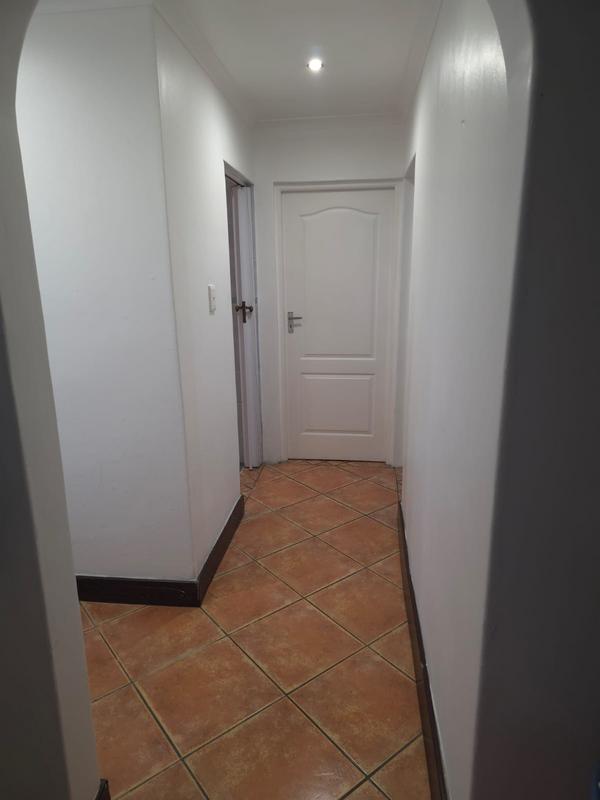 To Let 4 Bedroom Property for Rent in Churchill Estate Western Cape